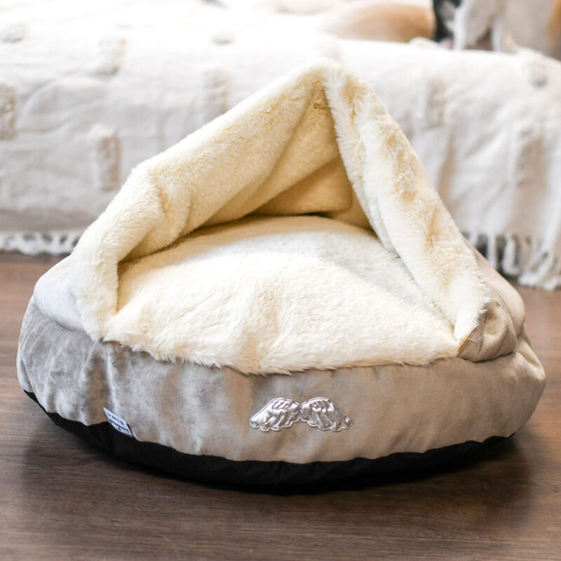 norka-legowisko-welur-bezowa-schodkowe-love-1 norka-legowisko-welur-bezowa-schodkowe-love-1